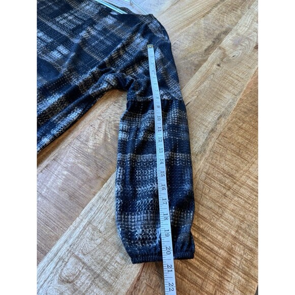 AGB Women's Black Plaid Boat Neck Sweater Boho Puff Sleeve Knit Size XL - Picture 10 of 10